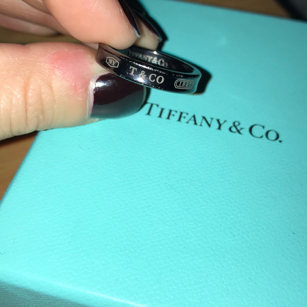 Tiffany & Co. Black Band Ring - Picture 3 of 4